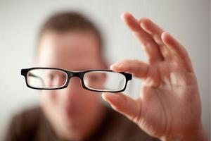Очки для коррекции зрения - дальнозоркость